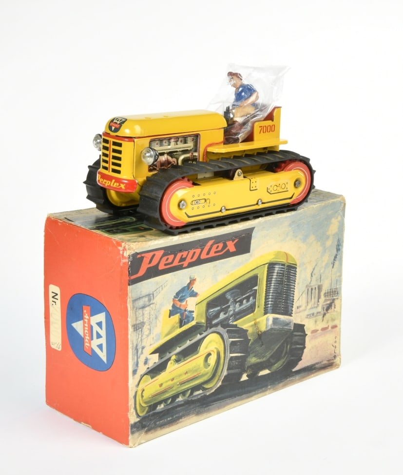 Arnold, Raupe Perplex (1 of 2)