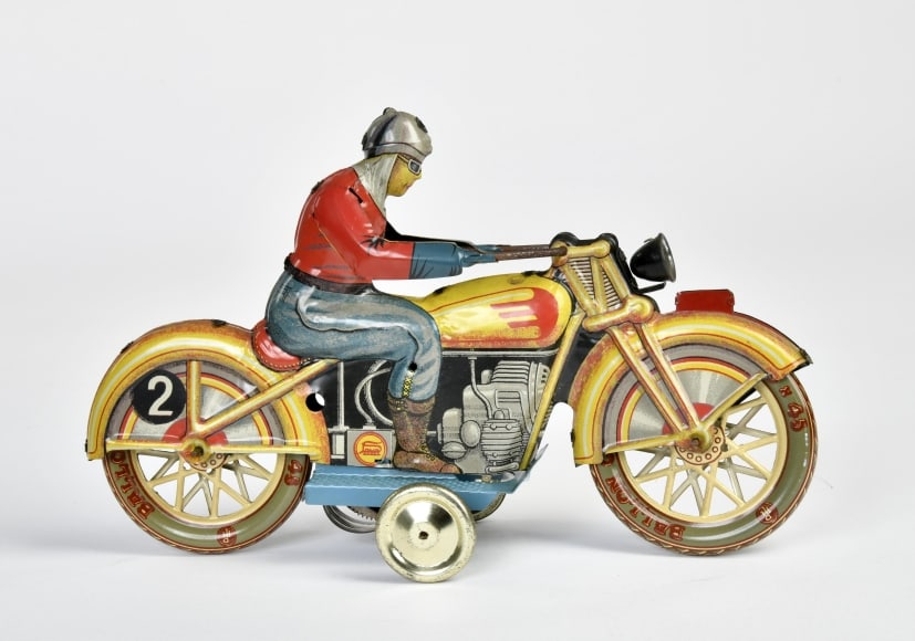 Paya, Motorrad (1 of 2)