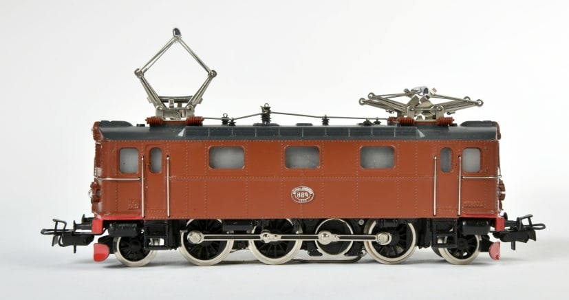 Marklin, Lok 884 (1 of 3)