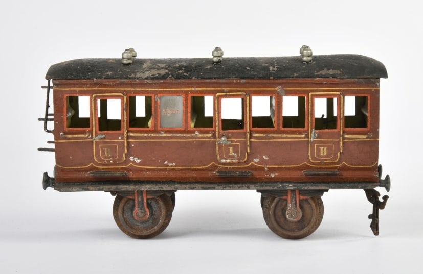 Marklin, Abteilwagen 1856 (1 of 2)