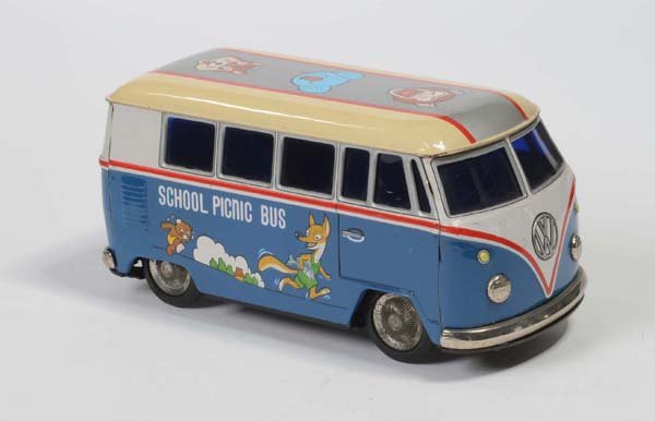 Daiya: English: Daiya, VW bus "School Picnic", Japan, tin, friction ok, minimal paint damage, condition 2+, Deutsch: Daiya, VW Bus "School Picnic", Japan, 23 cm, Blech, Friktion ok., minimale Lackmängel, Z 