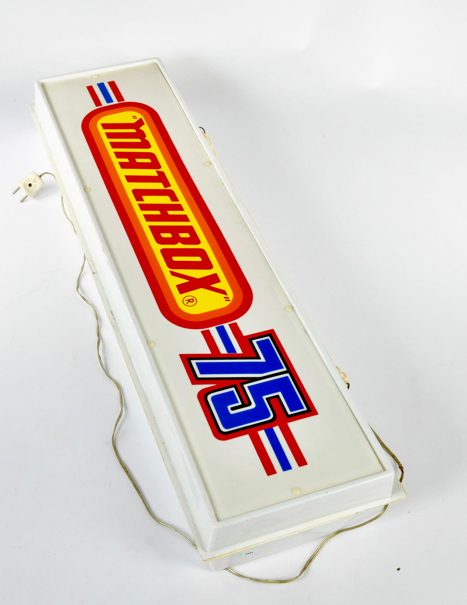 Matchbox 75, Leuchtreklame, Werbedisplay: Matchbox 75, neo sign, advertising display, 94x27 cm, plastic, in orig. upper box