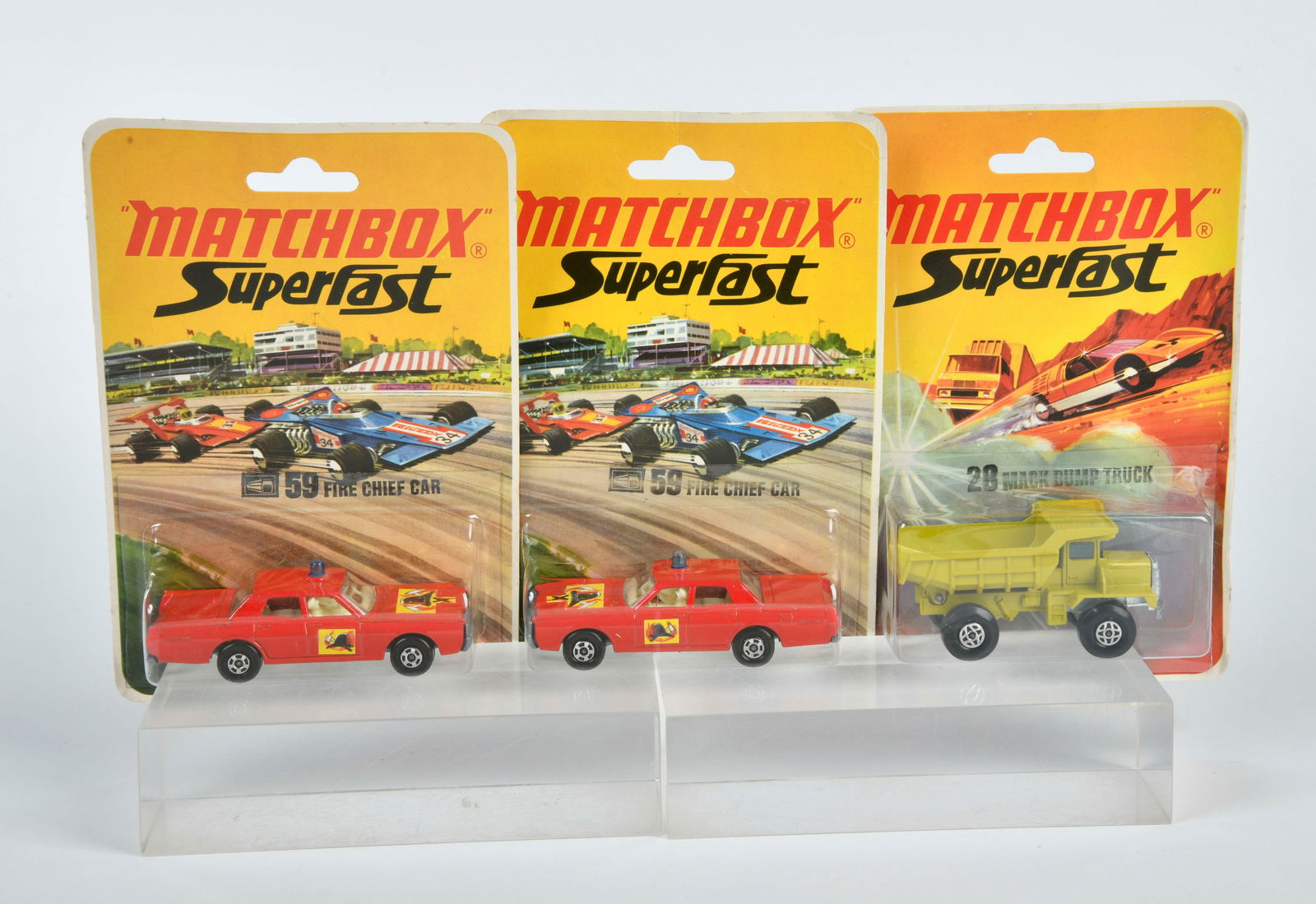 Matchbox, Superfast, 2x Fire Chief Car & Mack Dump Truck: Matchbox, Superfast, 2x Fire Chief Car & Mack Dump Truck, England, box, C 1