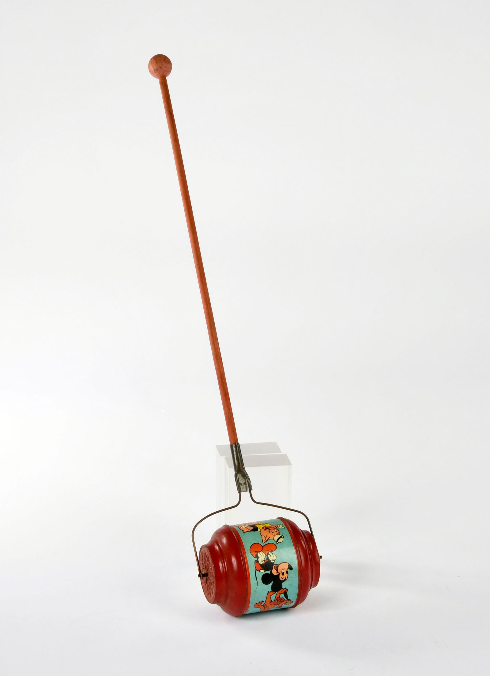 Disney, Klang-Rolle: Disney, sound roller, France, 57 cm, tin/wood, function ok, traces of age and use, nice original condition