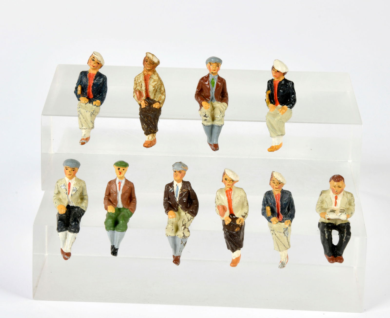 Marklin, 10 Sitzfiguren: Marklin, 10 sitting figures, 3 cm, composite, C 1-2