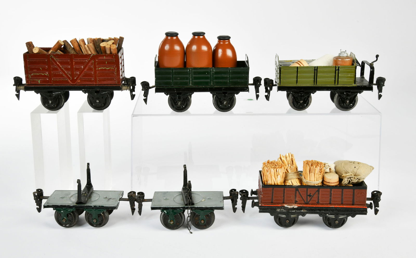 Marklin, 6 Wagen, uralt: Marklin, 6 wagons, Germany pw, gauge 0, paint d., C 2