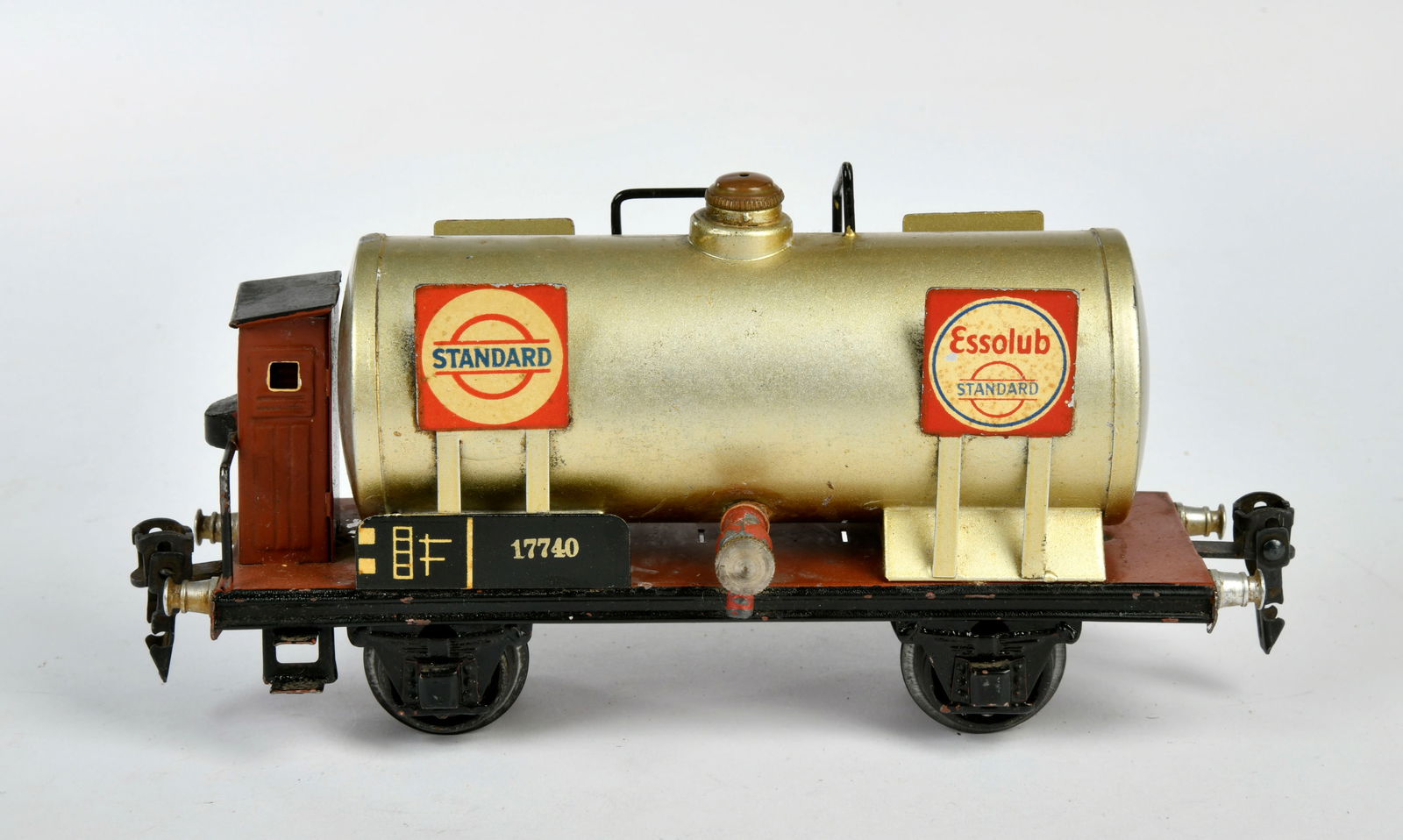 Marklin, Kesselwagen Standard Esso 1774 (1 of 1)