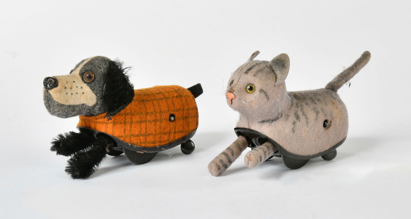 Schuco, Katze und Hund: Schuco, cat and dog, Germany pw, 13 cm, cw ok, min. paint d., C 2