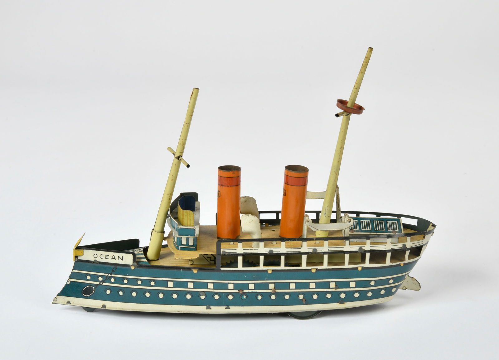 Greppert & Kelch, Passagierdampfer "Ocean" (1 of 2)