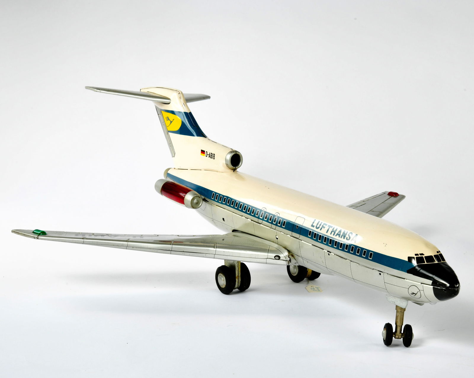Modern Toys, Boeing 727 Lufthansa (1 of 2)