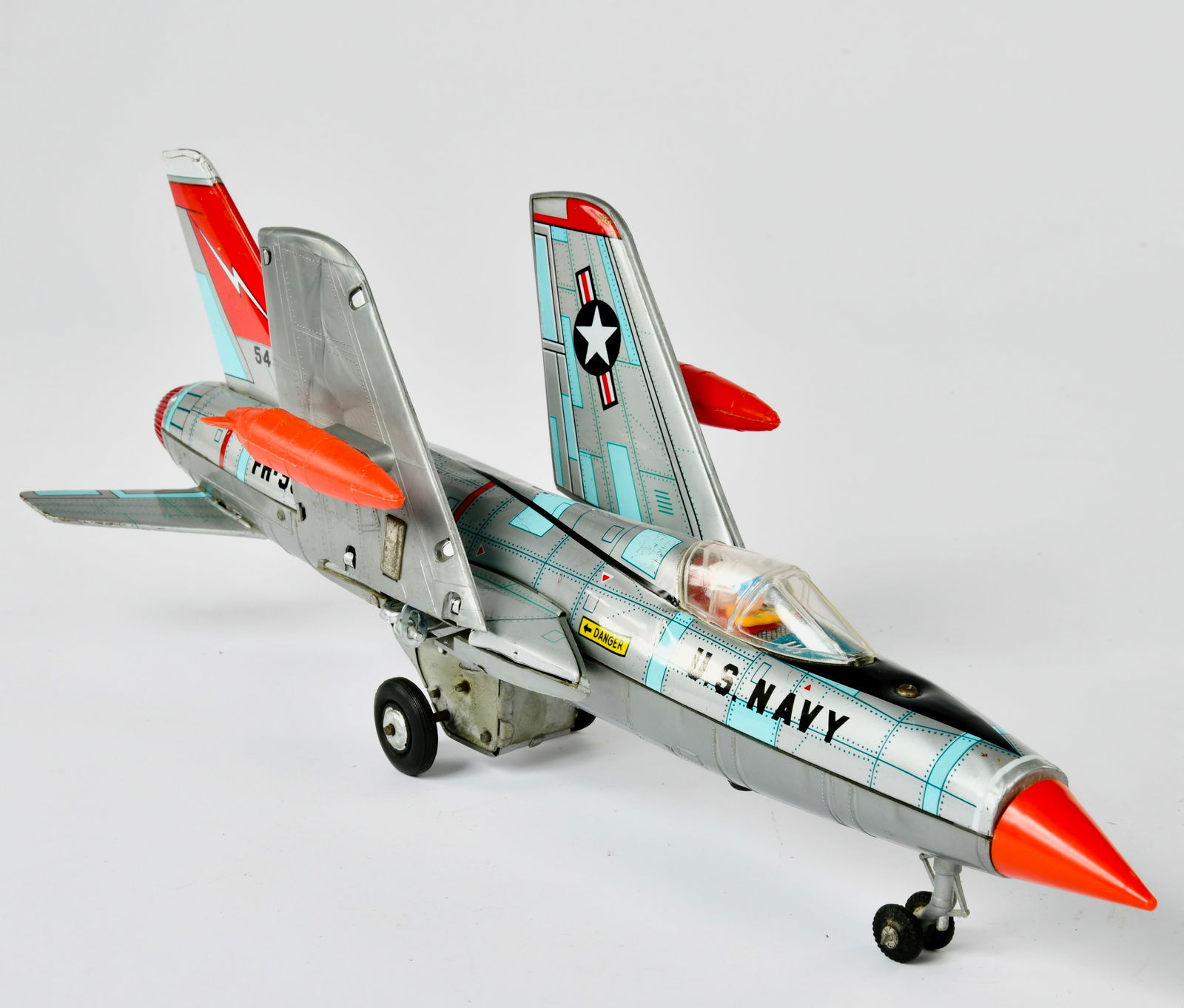 Yonezawa, F-105 Thunderchief Jet Fighter (1 of 2)