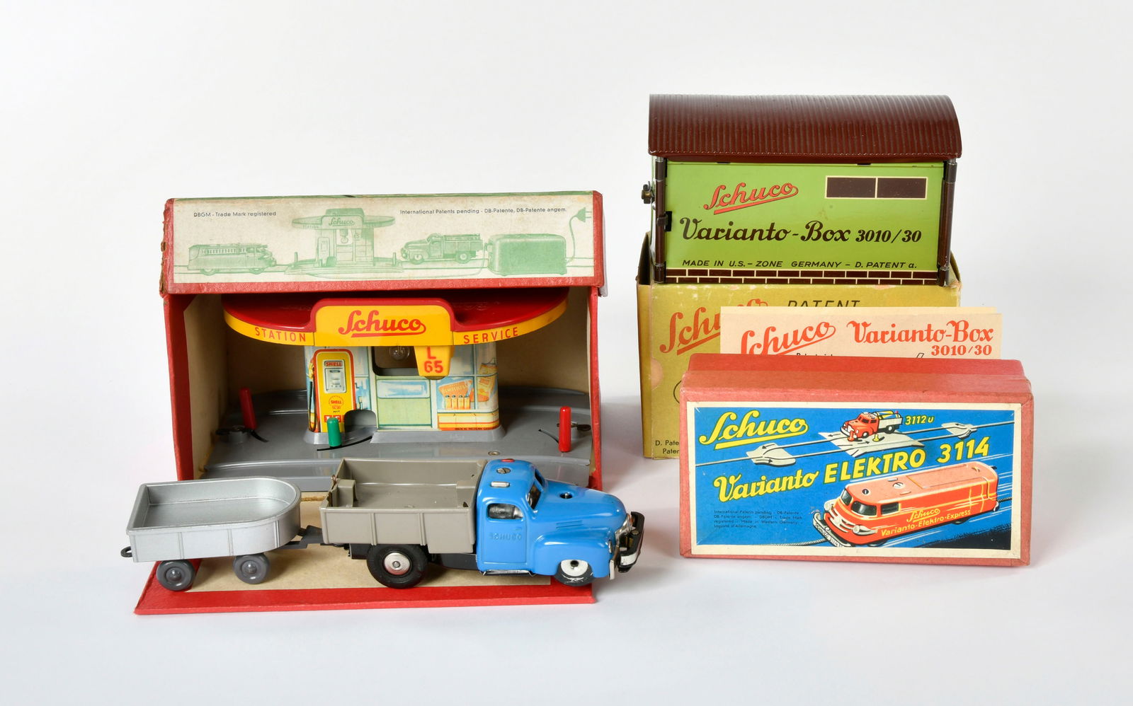 Schuco, Varianto, Garage, Station und Elektro Lasto (1 of 2)