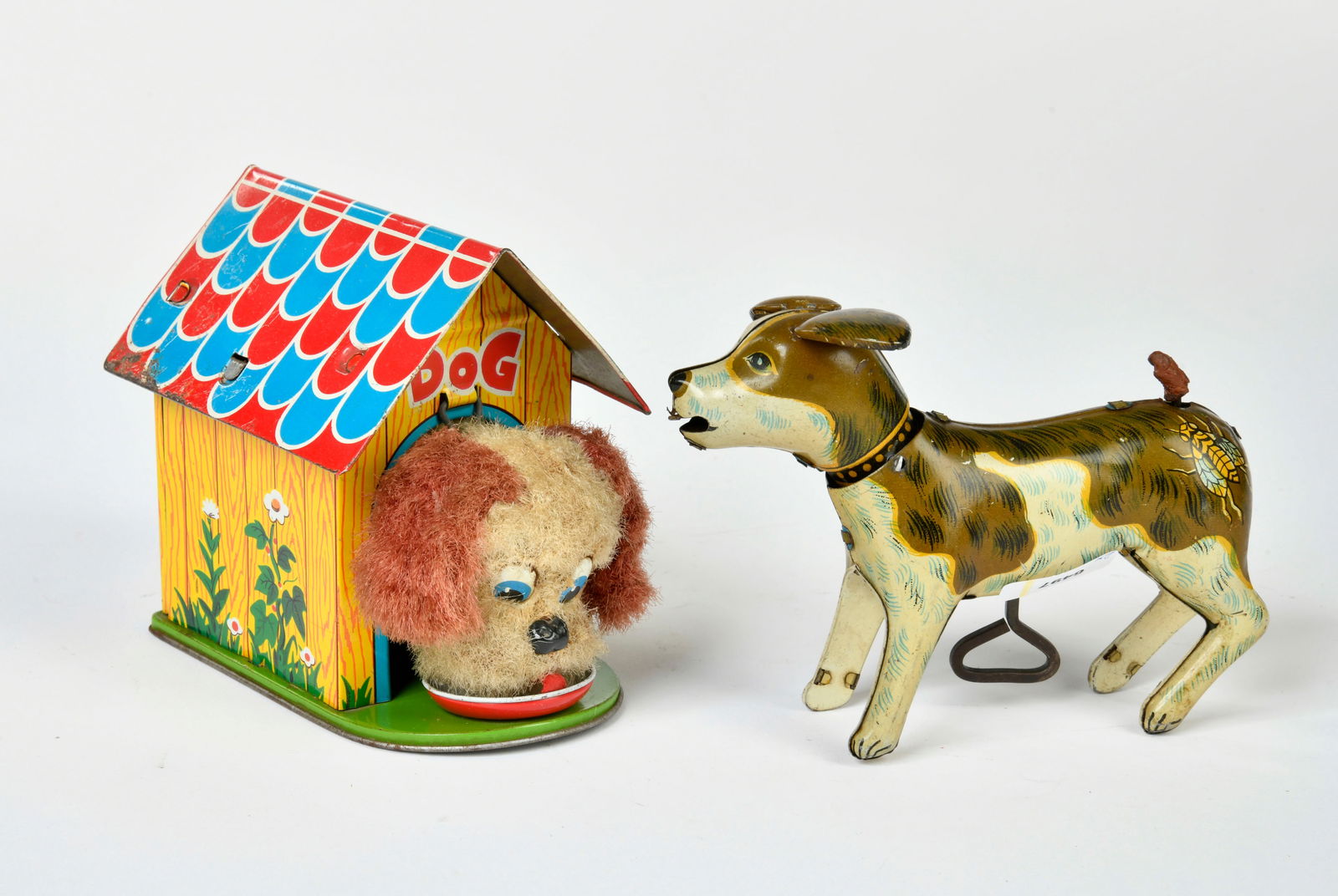 Hund & Hund in Hundehutte: Dog & dog in doghouse, Japan, 12-13 cm, cw ok, paint d., C 2