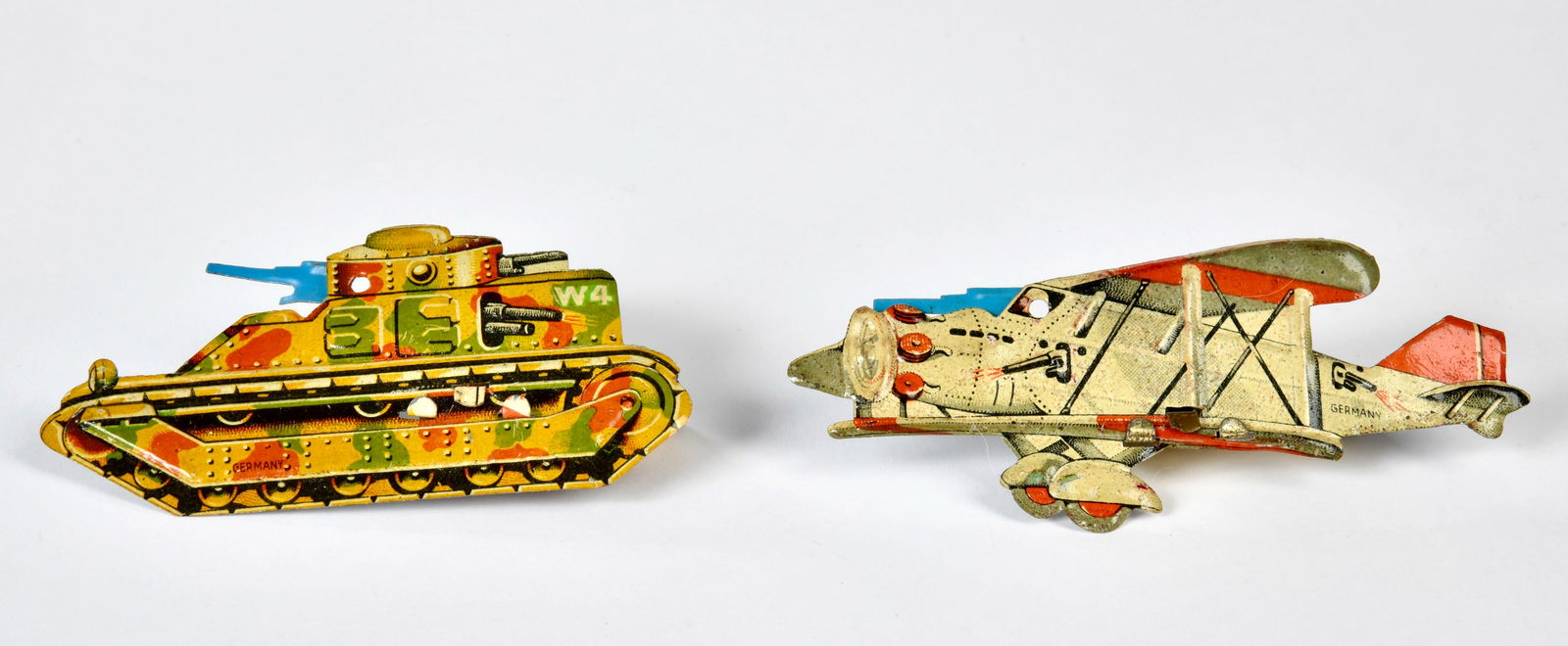 2 Penny Toy Klicker Panzer & Flugzeug (1 of 1)