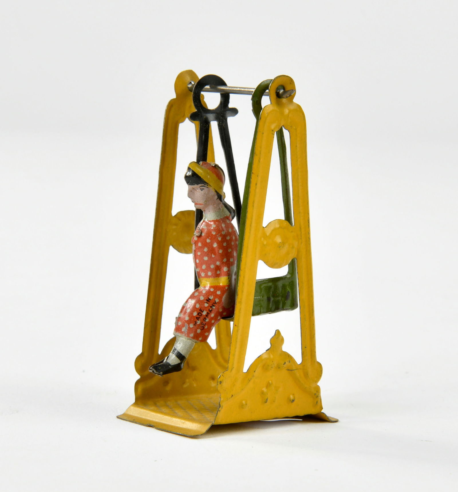 Penny Toy Madchen auf Schaukel: Penny Toy girl on swing, Germany pw, 7 cm, C 1