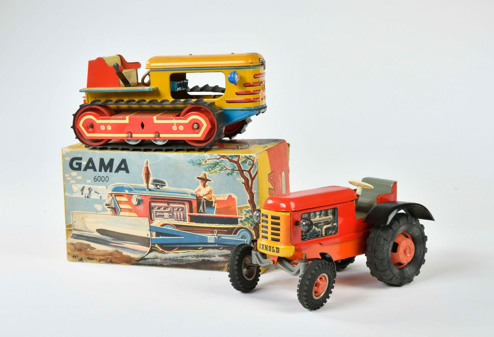 Gama, Walze & Arnold, Traktor (1 of 2)