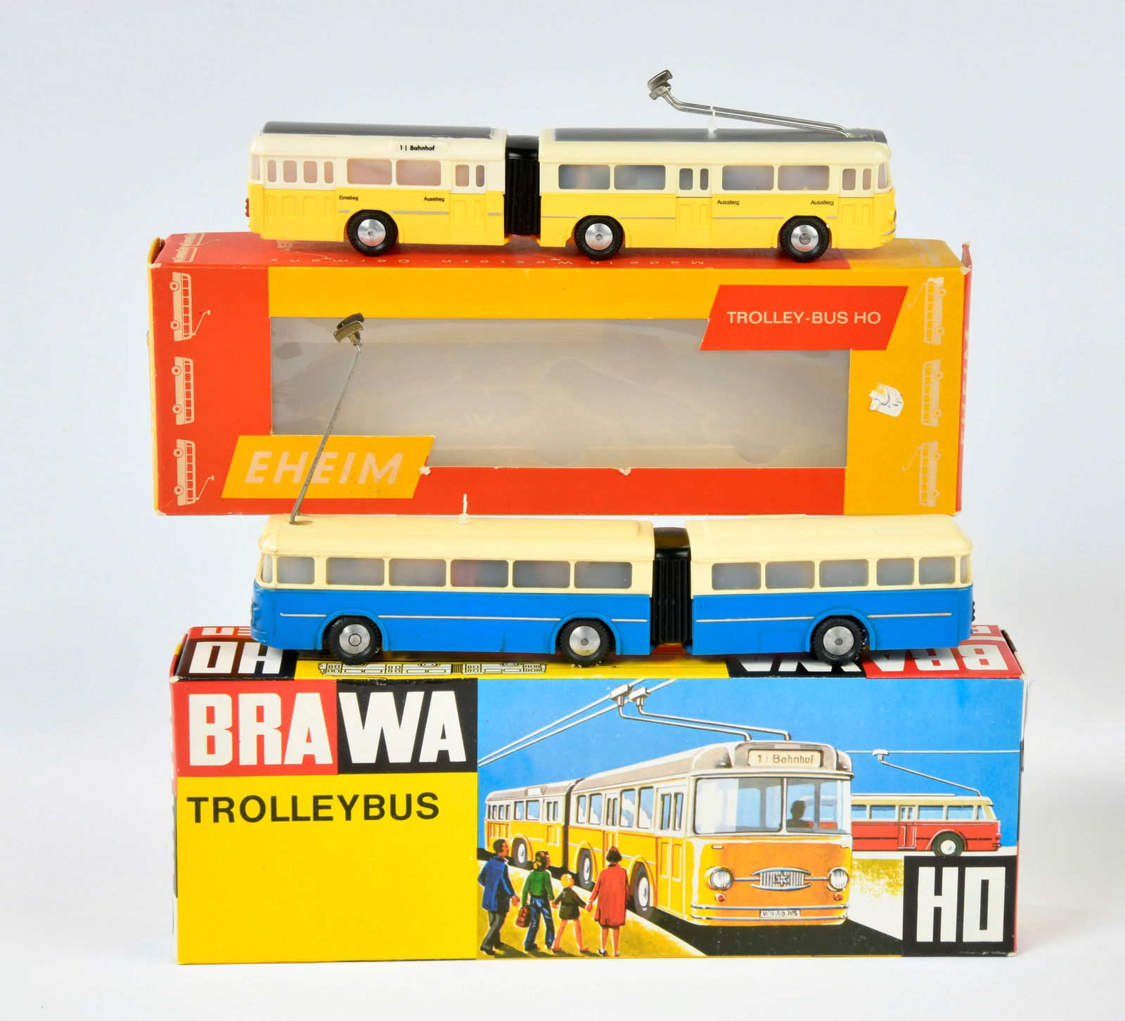 Eheim/Brawa, 2x Trolley Bus (1 of 1)