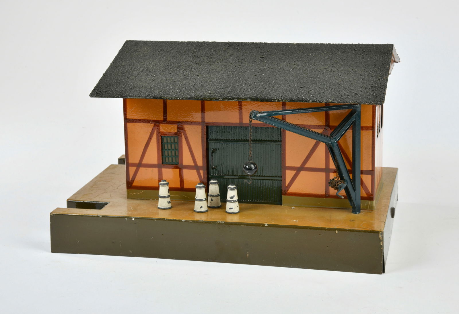 Marklin, Guterschuppen mit Kran (1 of 2)