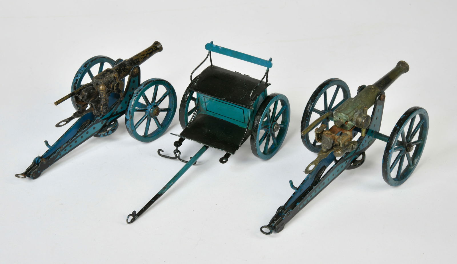 Marklin, 2 Kanonen und Protze (1 of 2)