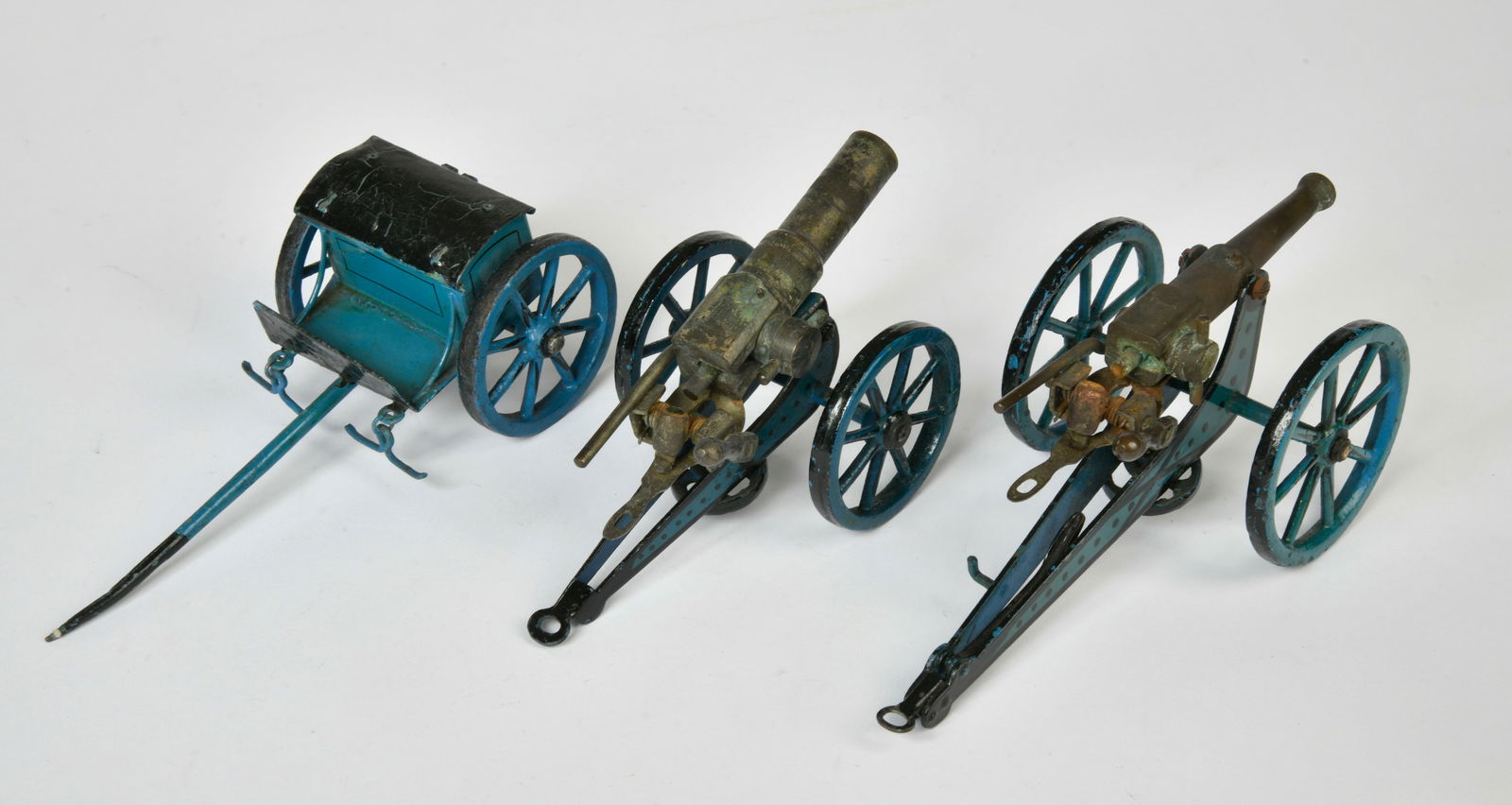 Marklin, Morser, Kanone und Protze: Marklin, mortar, cannon and limber, Germany ca. 1905, 16-18 cm, tin, paint d., C 2