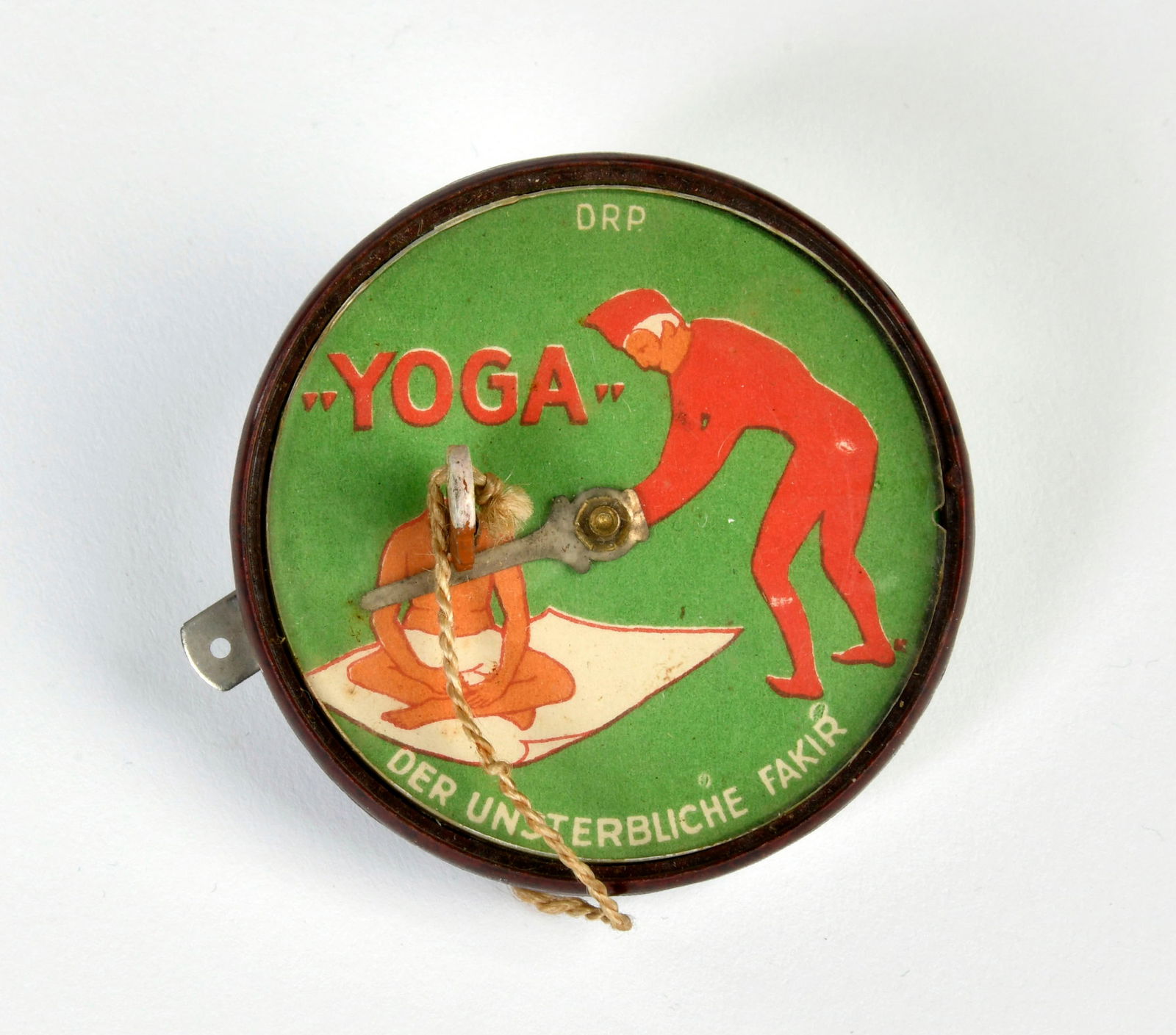 Lehmann, Yoga: Lehmann, Yoga, Germany, 5,5 cm, bakelite, C 1-2