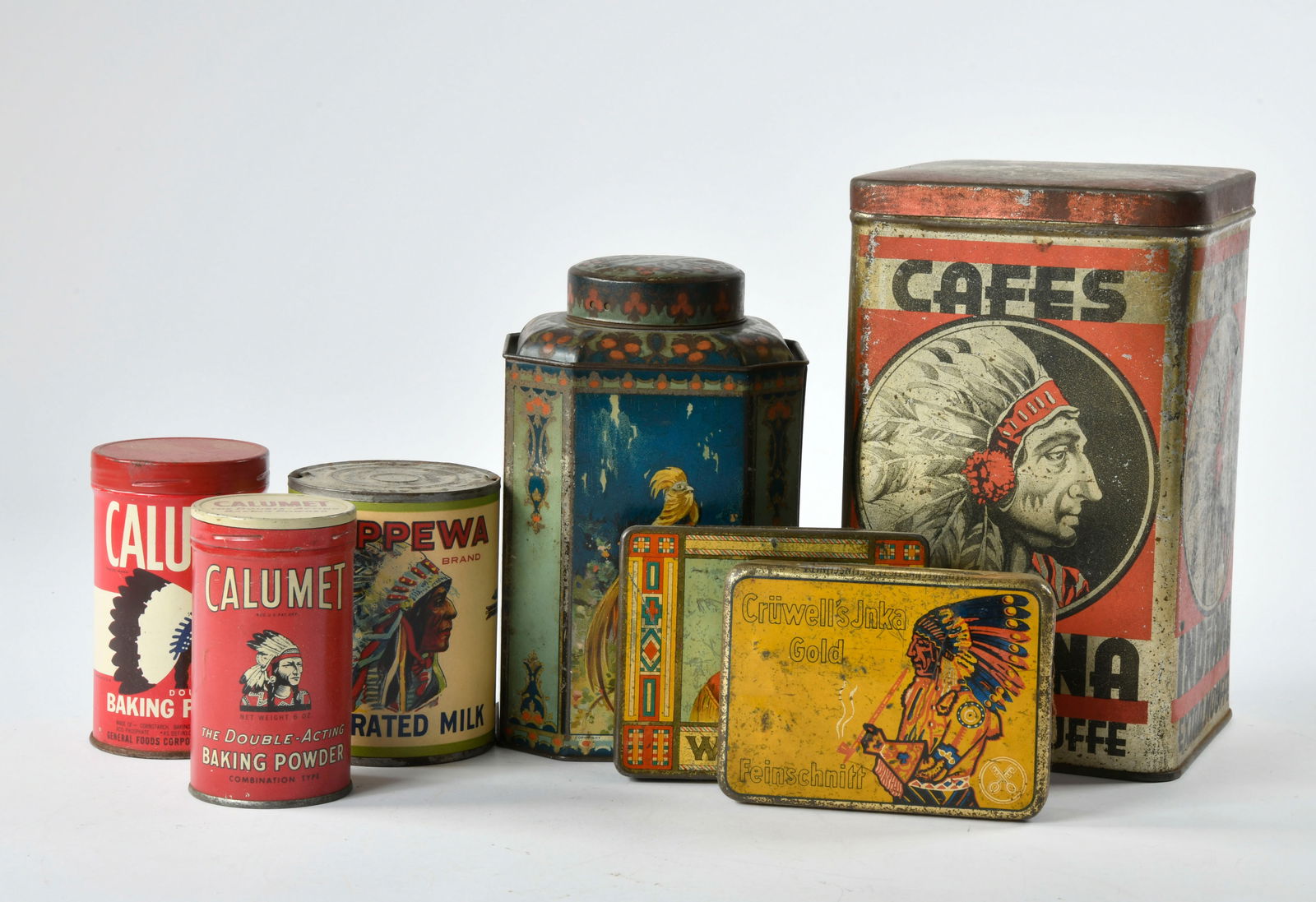 Konvolut Dosen mit Indianer Motiven: Konvolut Dosen mit Indianer Motiven, Blech, 9-20cm, teilw. LM