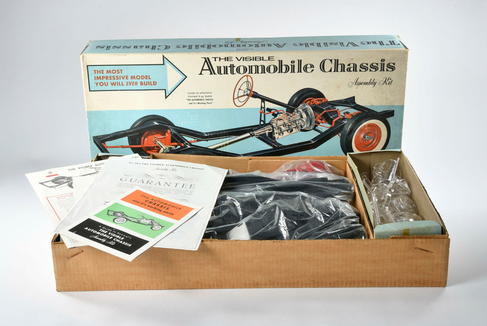 Renwal, The Visible Automobile Chassis: Renwal, The Visible Automobile Chassis Assembly Kit, 1:4, Okt mit Lagerspuren, sonst neuwertig
