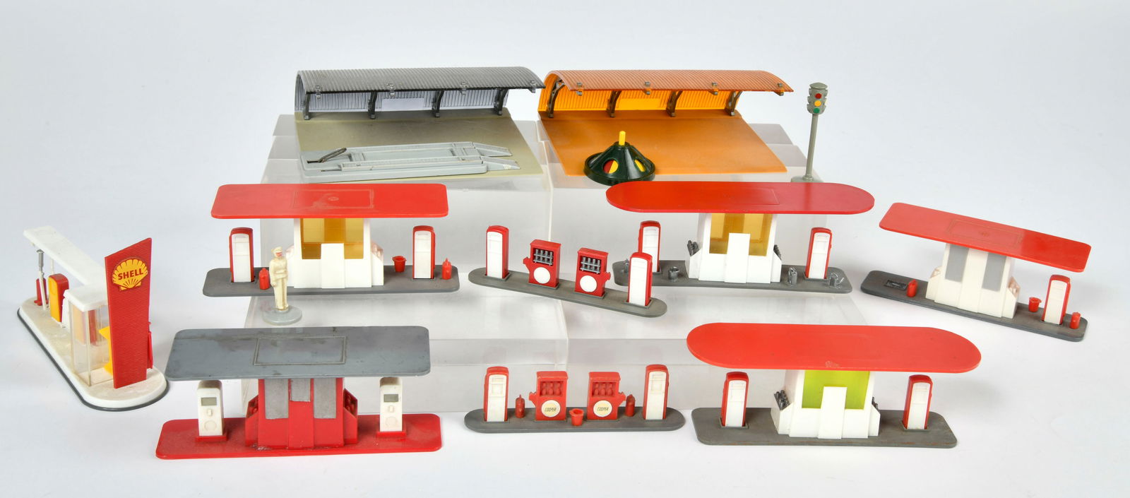 Wiking, Konvolut Parkhallen und Tankstellen: Wiking, Konvolut Parkhallen und Tankstellen, 1:90, Kst, Z 1-2