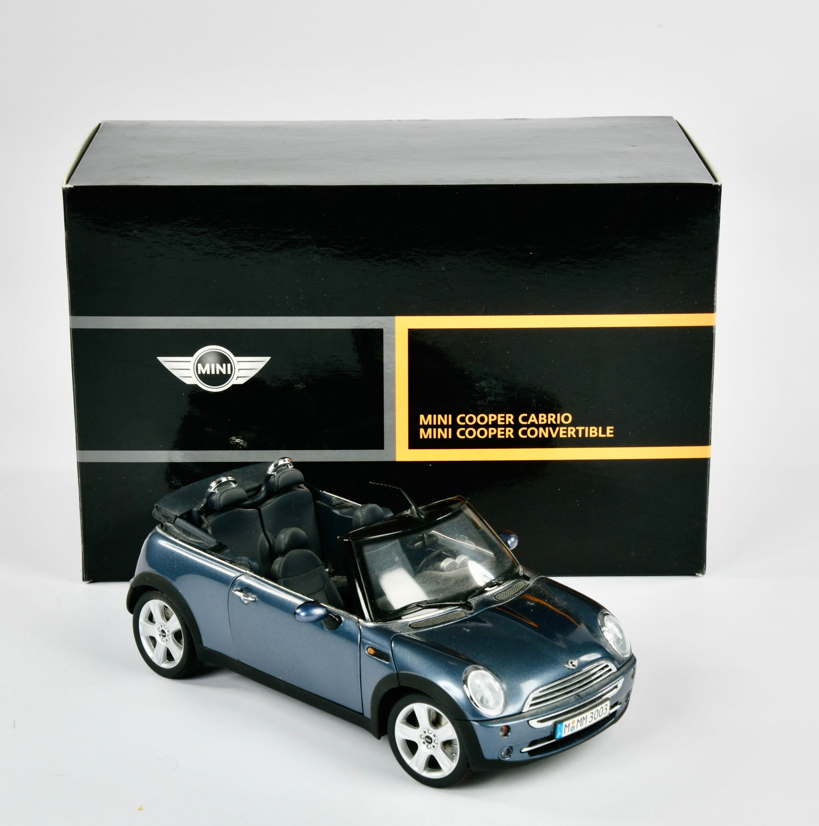 Mini Cabrio: Mini Cabrio, Cool Blue, 1:18, Z 1