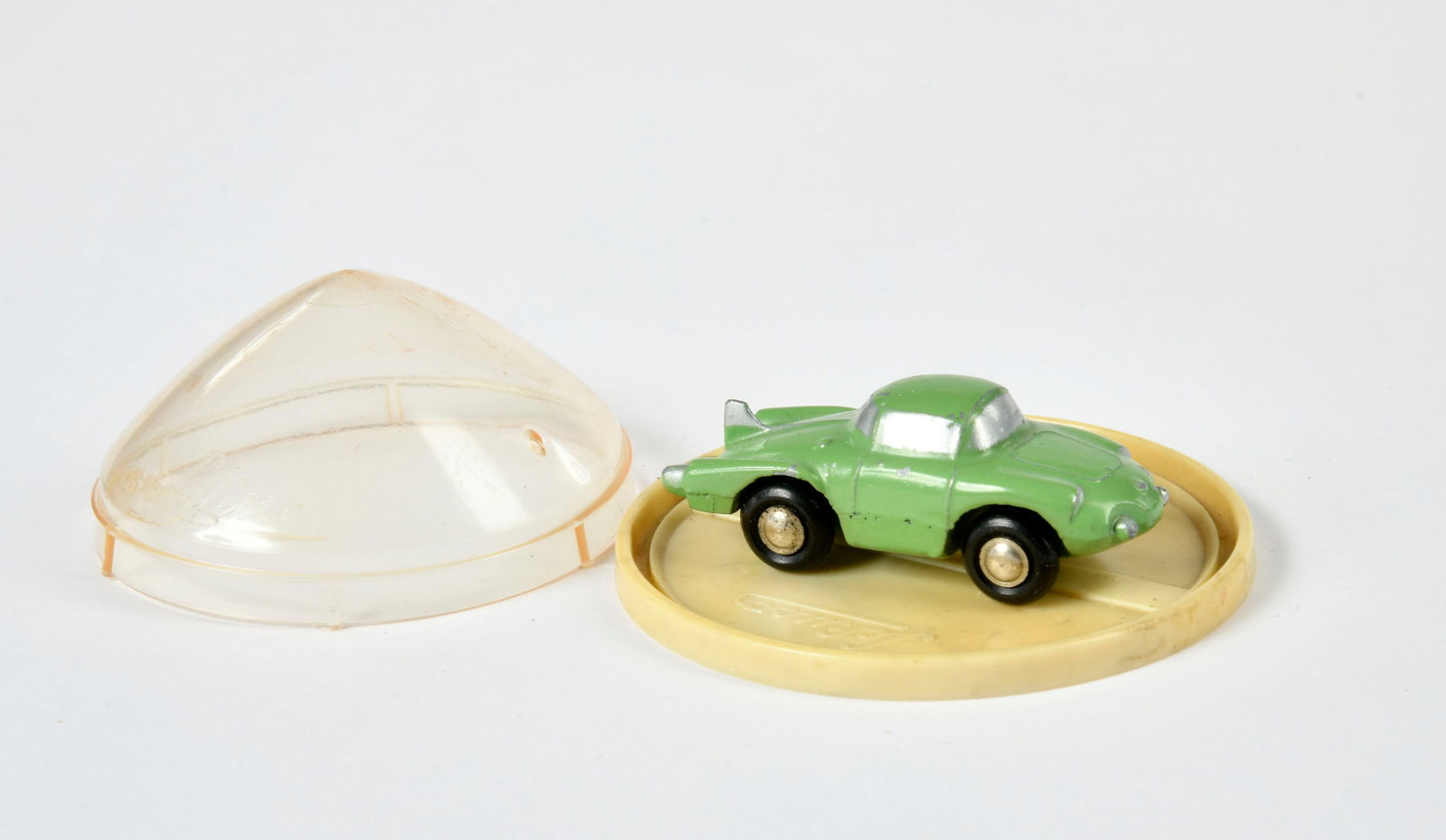 Schuco, Piccolo: Schuco, Piccolo 710 Firebird, W.-Germany, 1:90, Druckguss, in Kuppelverpackung, Zapfen lose, sonst Z 1-