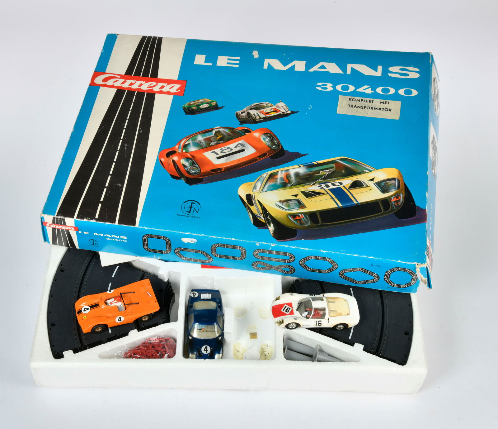 Carrera, Le Mans Packung: Carrera, Le Mans Packung, dazu 1x Ferrari Orange, Funktion ok, min. bespielt
