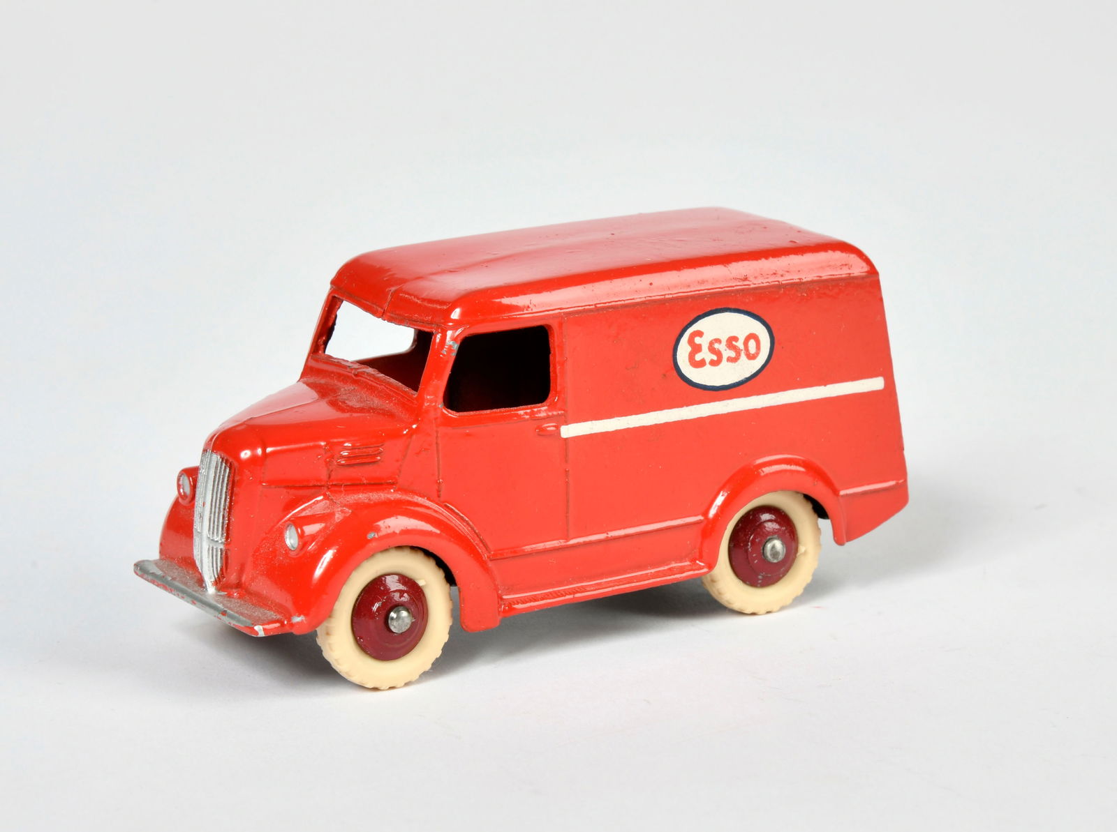 Dinky Toys, Trojan Van "Esso" (1 of 1)