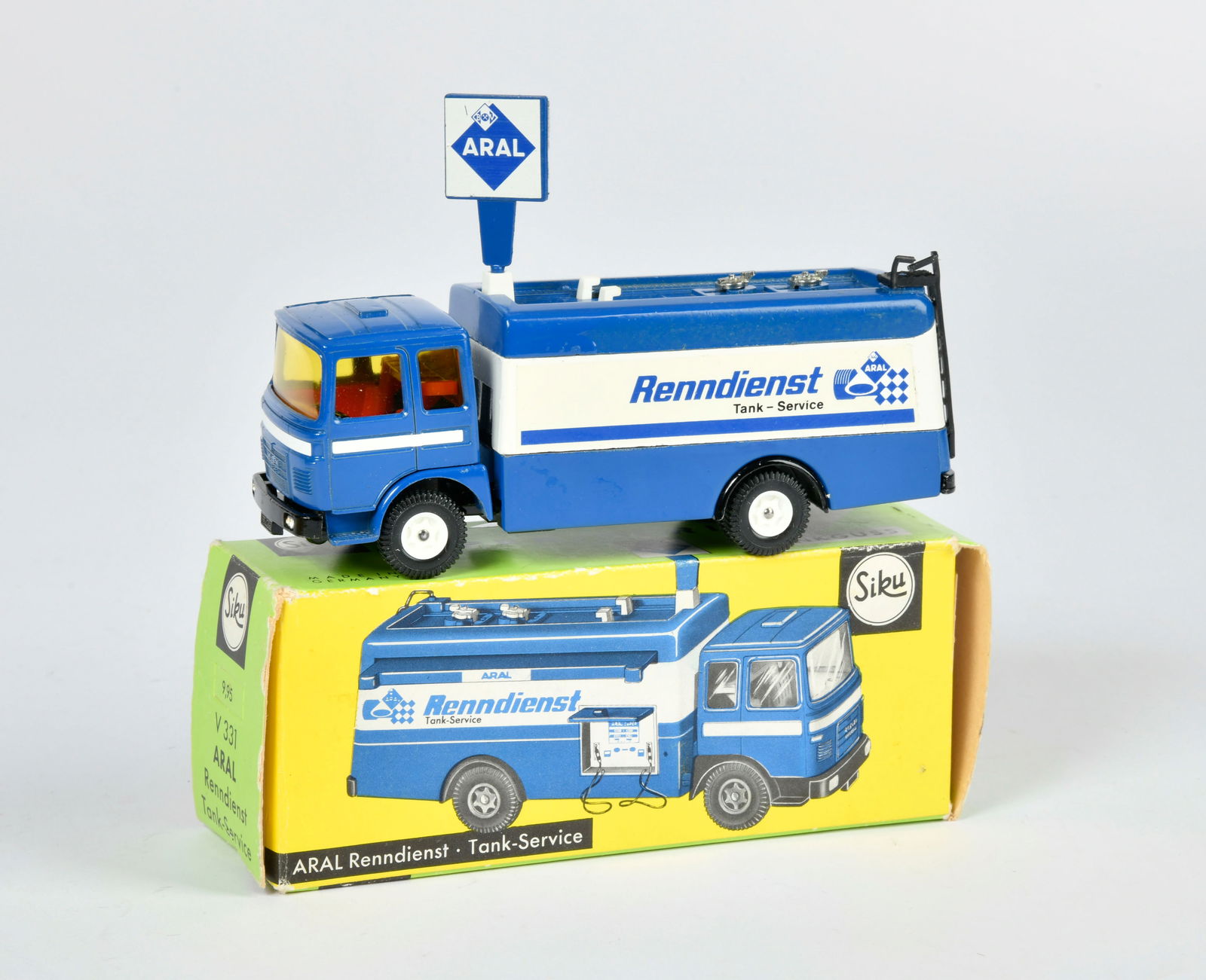 Siku, V 331 Aral Renndienst Tank-Service (1 of 1)