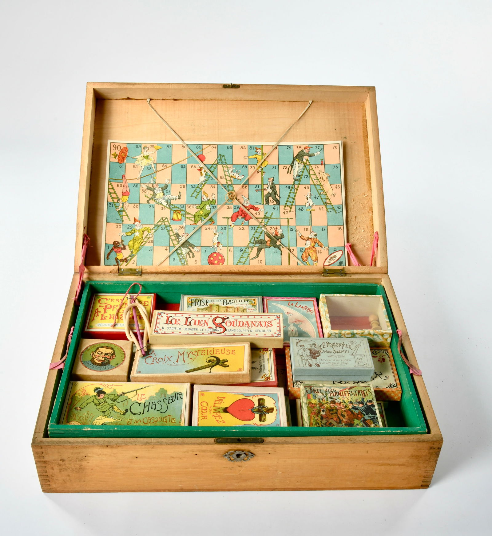 Jeux Nouveaux Reunis, Spielesammlung (1 of 1)