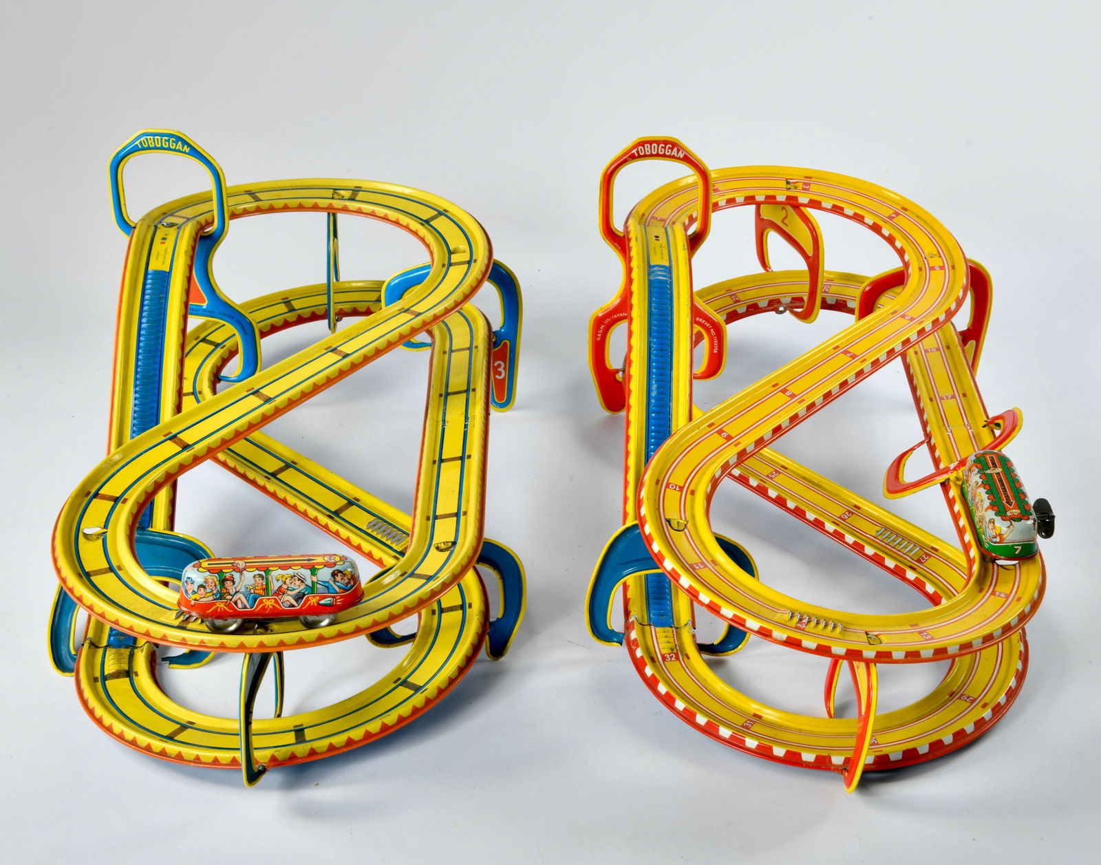 2x Toboggan mit zwei Fahrzeugen: 2x Toboggan mit zwei Fahrzeugen, W.-Germany, UW ok, Z 2