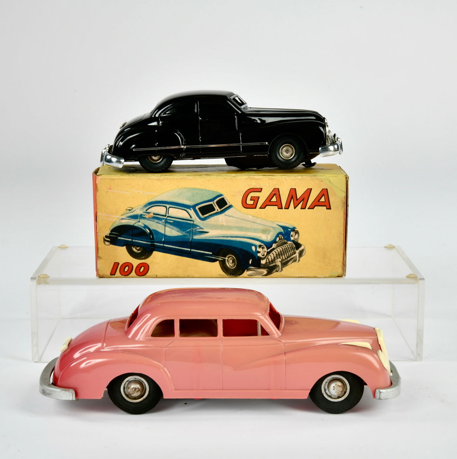 Gama, Patent Auto 100 & Mercedes (1 of 1)