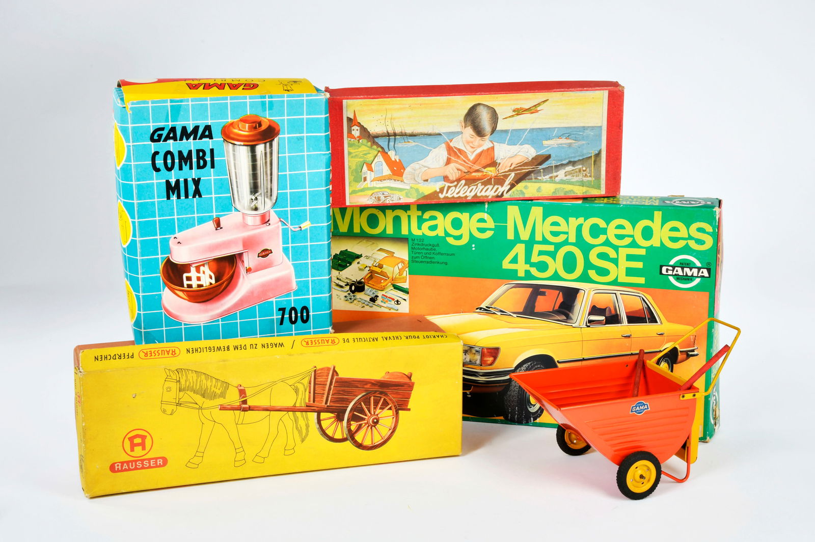 Hausser, Gama u.a., Konvolut Spielzeug, Baukasten u.a. (1 of 1)