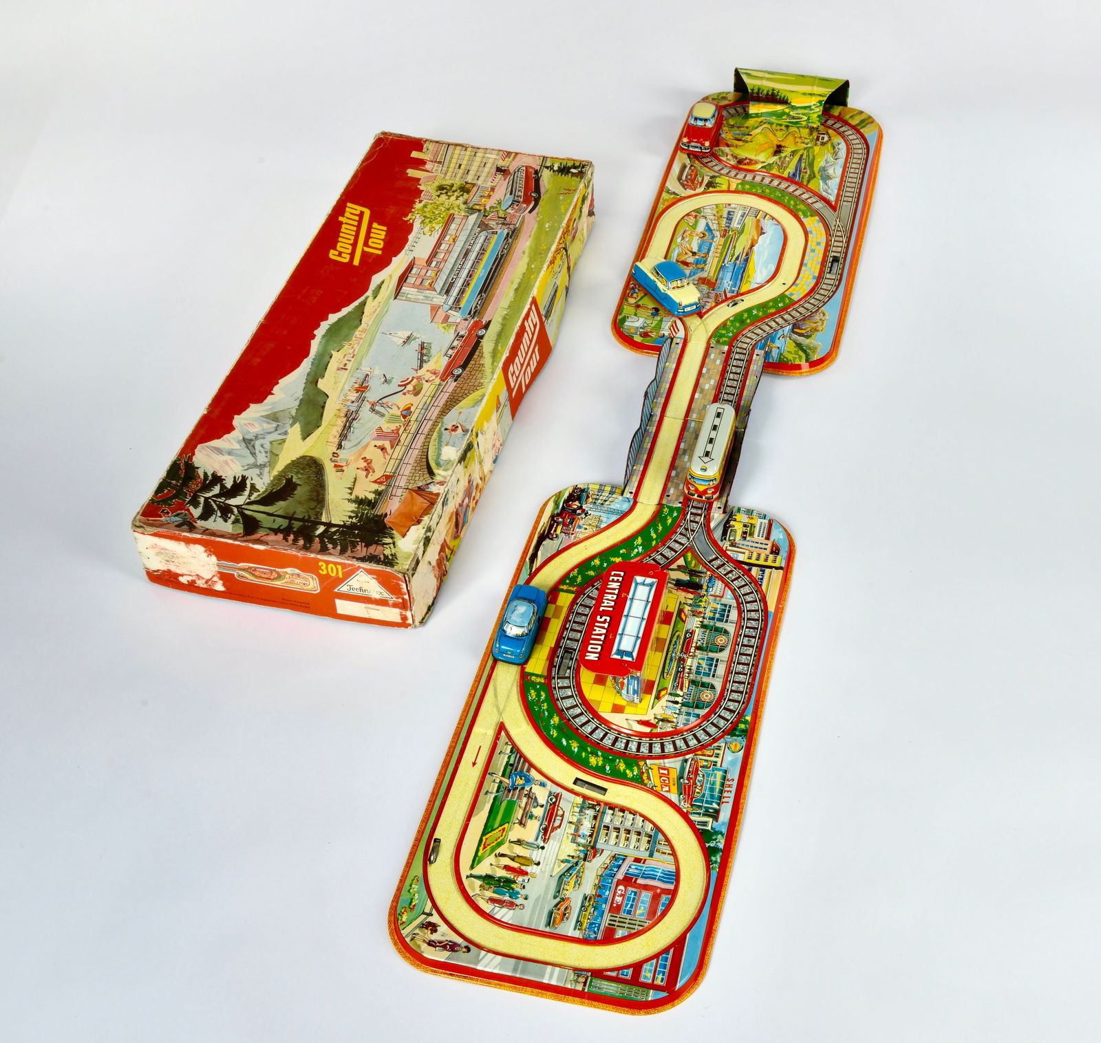 Technofix, 301 Country Tour: Technofix, 301 Country Tour, W.-Germany, 115 cm, Blech, UW ok, LM, Okt (restauriert), mit 4 Fahrzeugen, Z 2