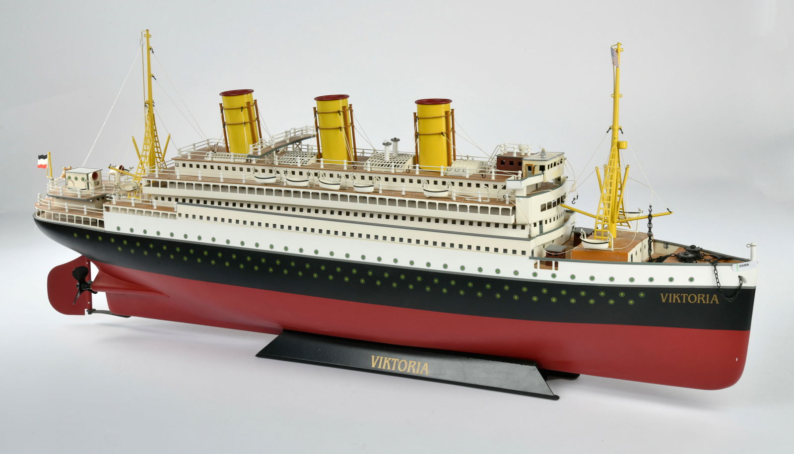 Marklin, Schiff Viktoria (1 of 1)