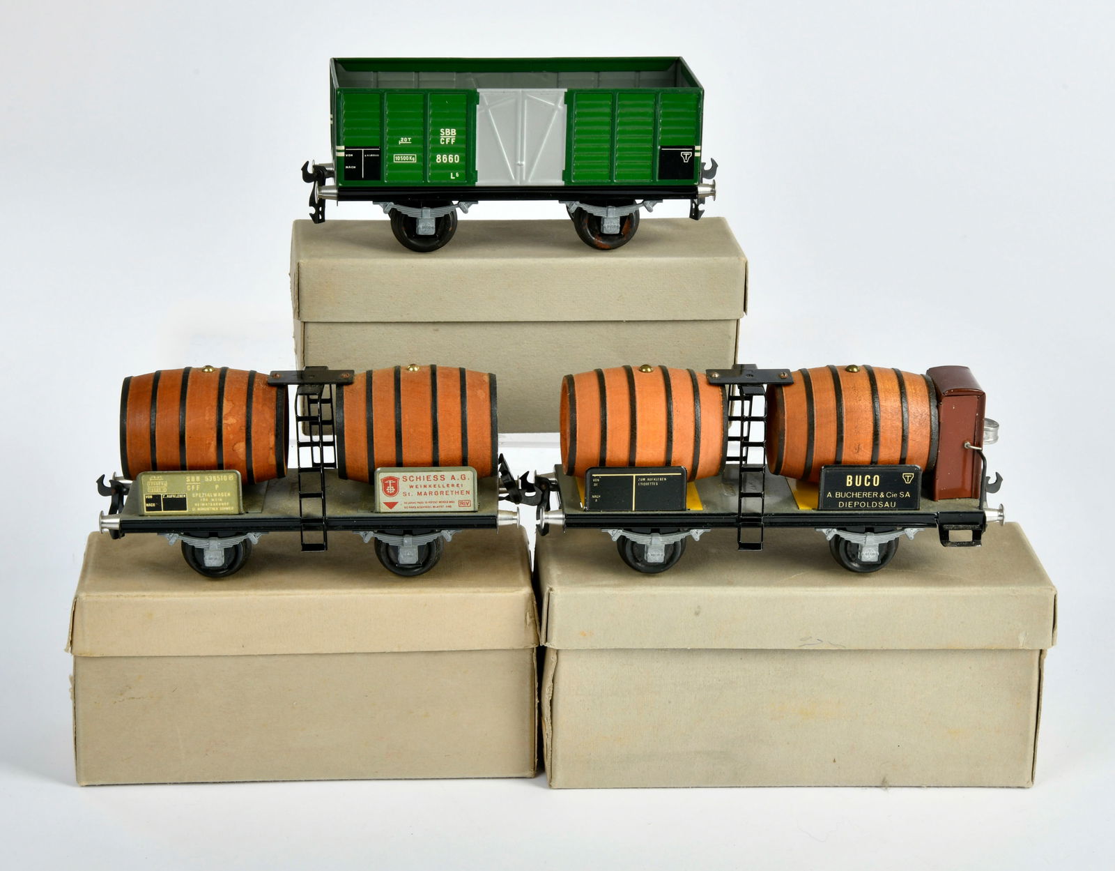 Buco, 2 Weinfasswagen 8667, 8669 & SBB Hochbordwagen (1 of 1)