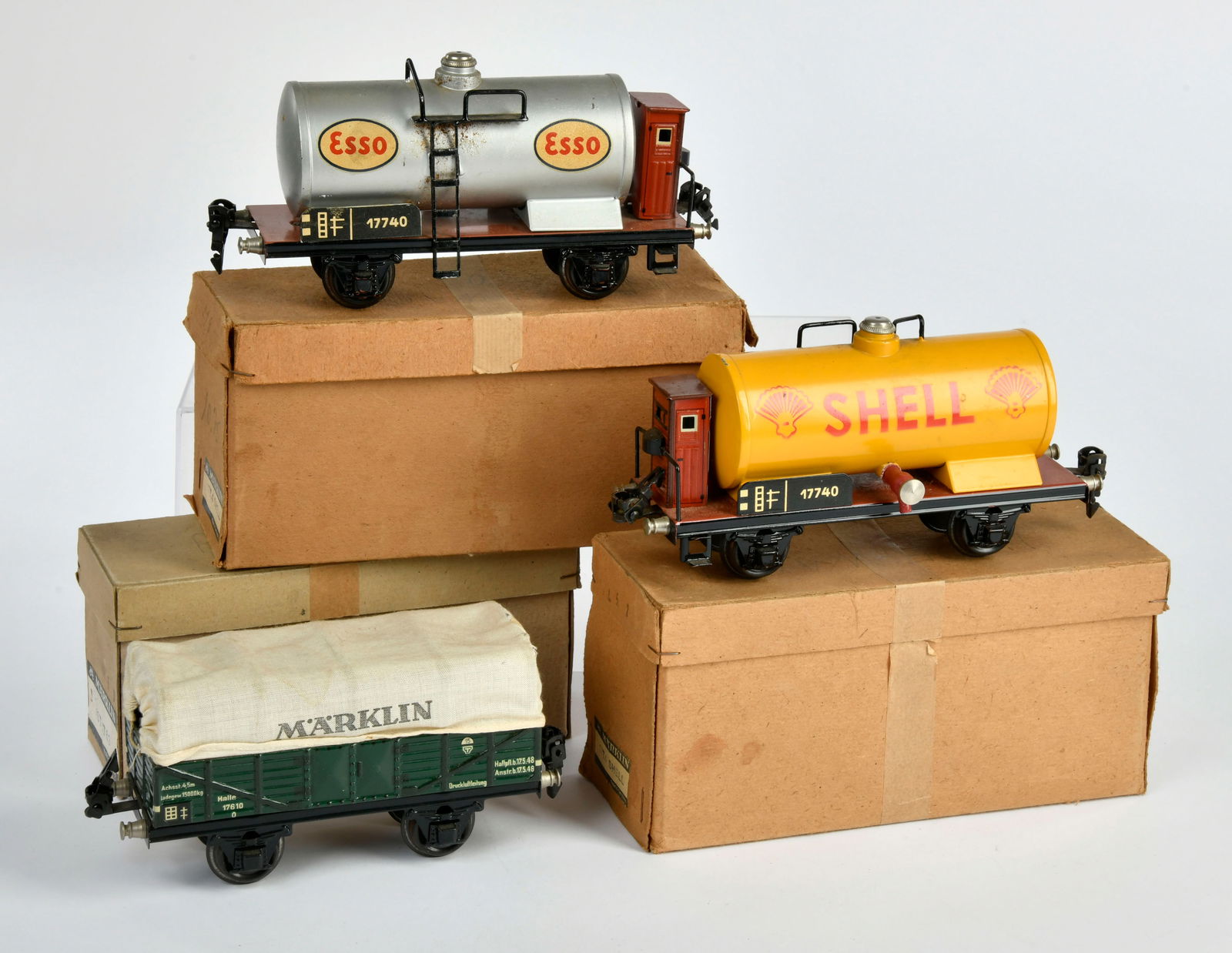 Marklin, 2 Kesselwagen & Hochbordwagen mit Plane (1 of 1)