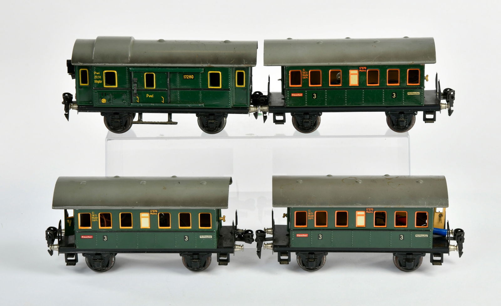 Marklin, 3x Personenwagen 1727 & Gepackwagen 1728 (1 of 1)