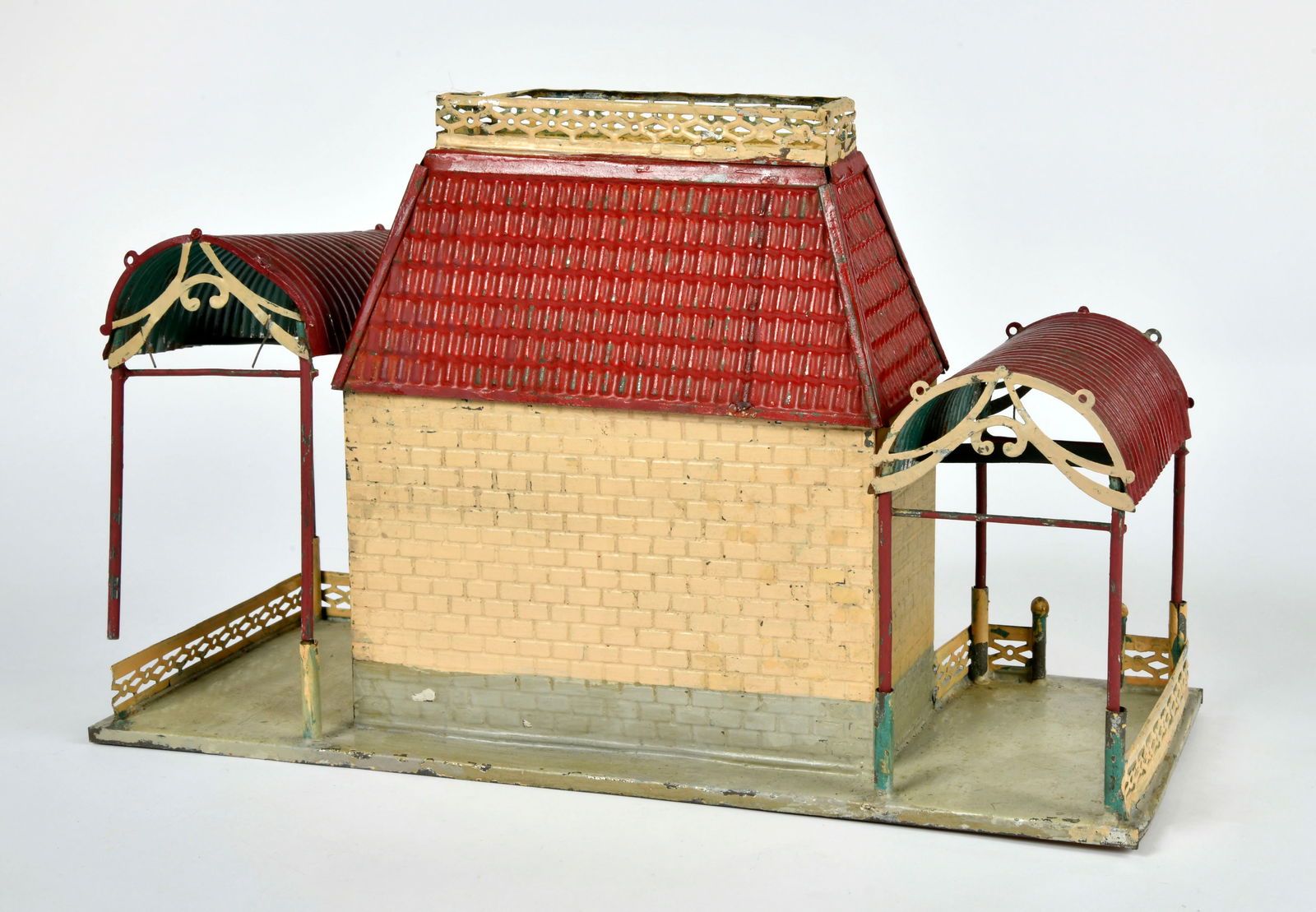 Faivre, Bahnhof (1 of 1)