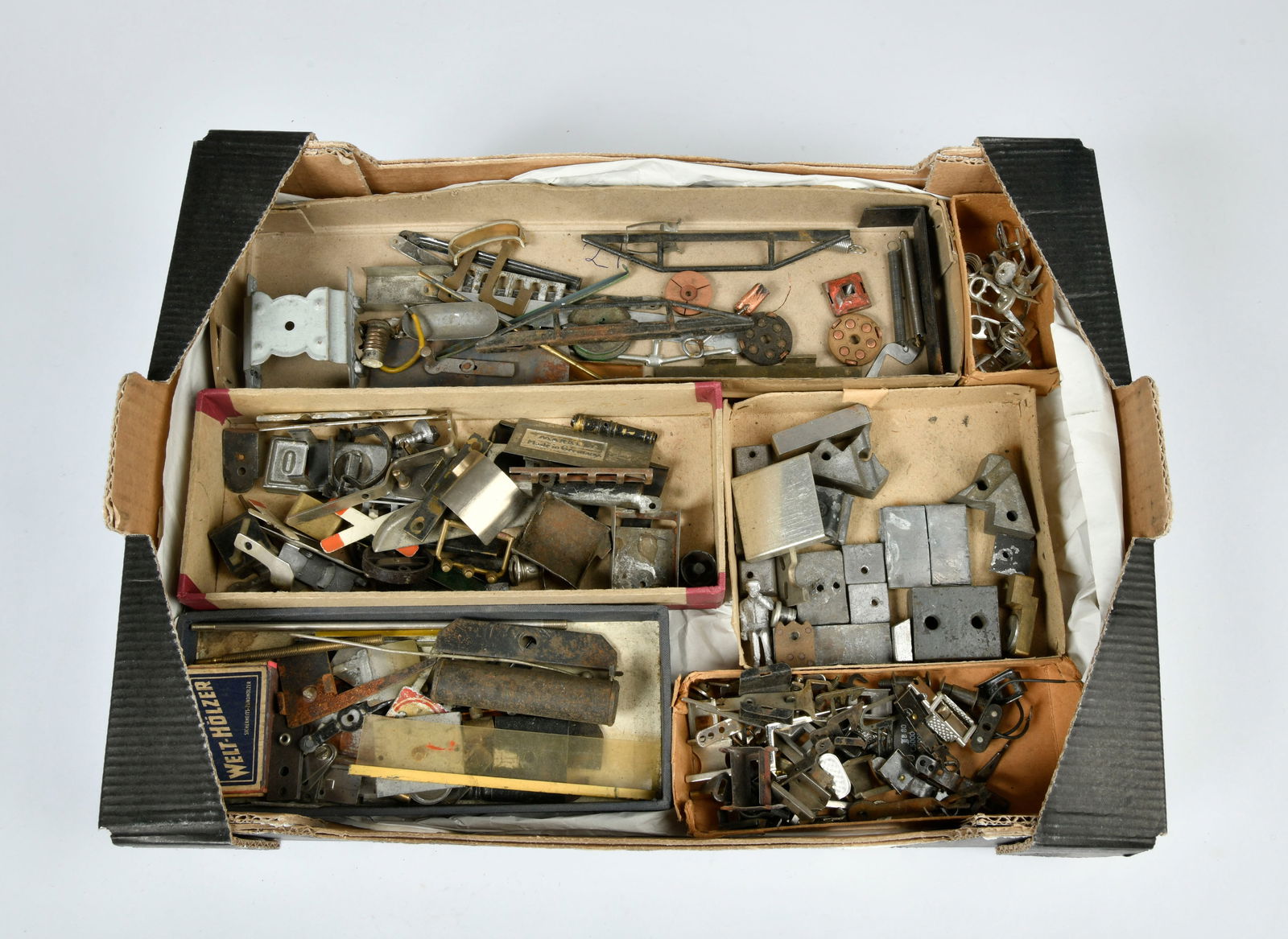 Konvolut Ersatzteile (1 of 1)