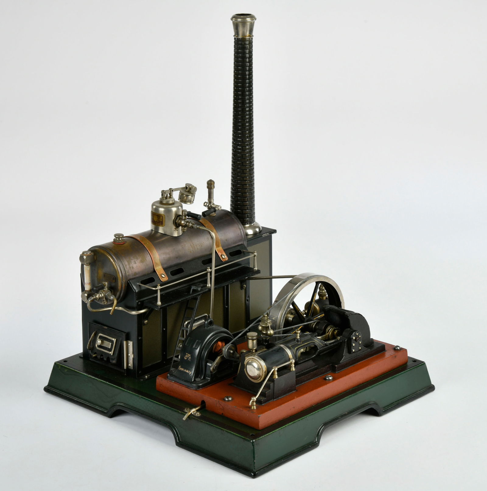 Marklin, Liegende Dampfmaschine mit Dynamo 4146-7 (1 of 1)