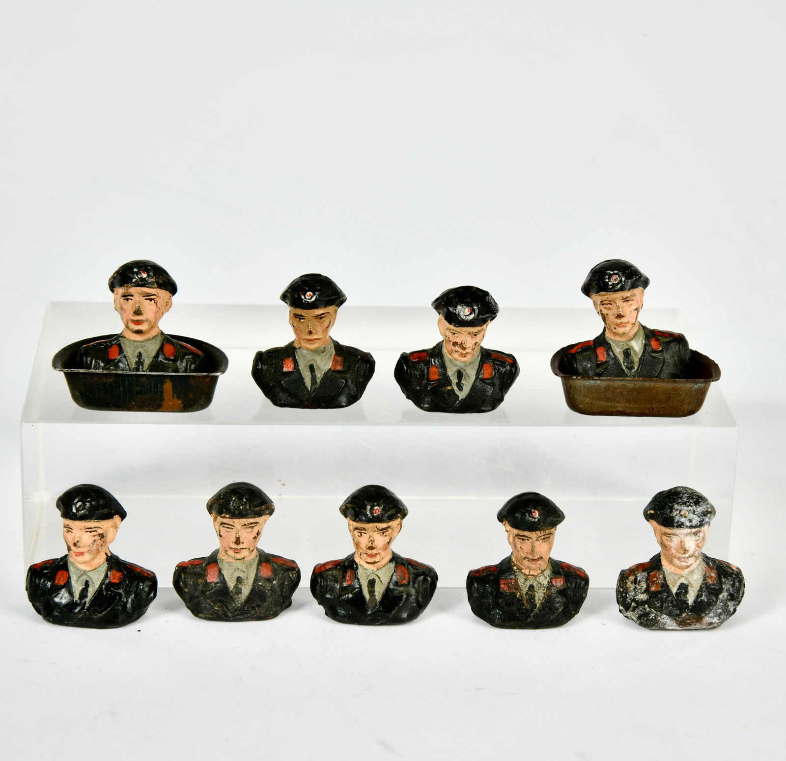 Lineol, 9 Panzerfahrer Kopfe (1 of 1)