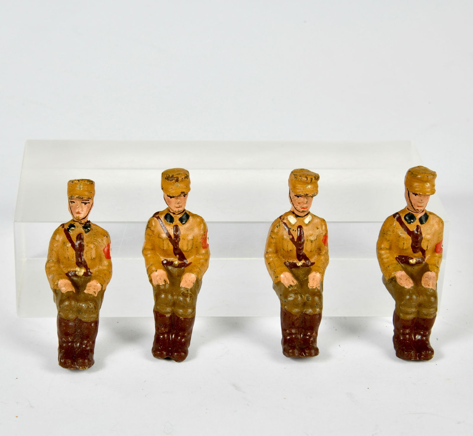 Lineol, 4 SA Fahrerfiguren: Lineol, 4 SA Fahrerfiguren, Germany VK, 7 cm, Masse, Z 1-2