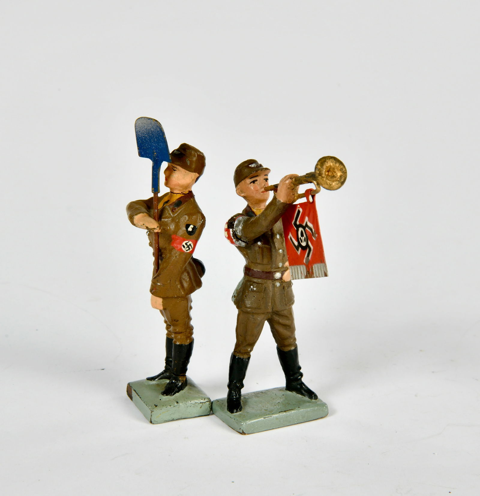 Lineol, 2 RAD Manner im Stand (1 of 1)