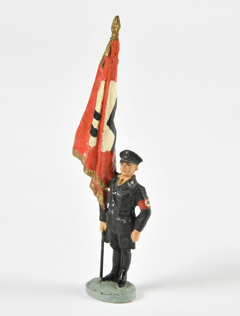 Elastolin, SS Mann mit Fahne: Elastolin, SS Mann mit Fahne, Germany VK, 7,5 cm, Masse, Fahne min. repariert