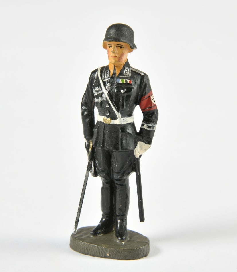 Elastolin, Soldat der Leibstandarte AH (1 of 2)